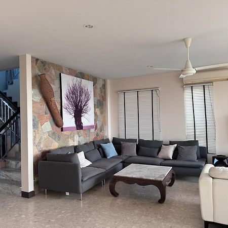 Absolute Beachfront Villa Ban Huai Yang Exterior foto